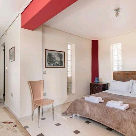 Ταξιδιώτες Travellers Apartment เมกาโลโปลิส ภายนอก รูปภาพ